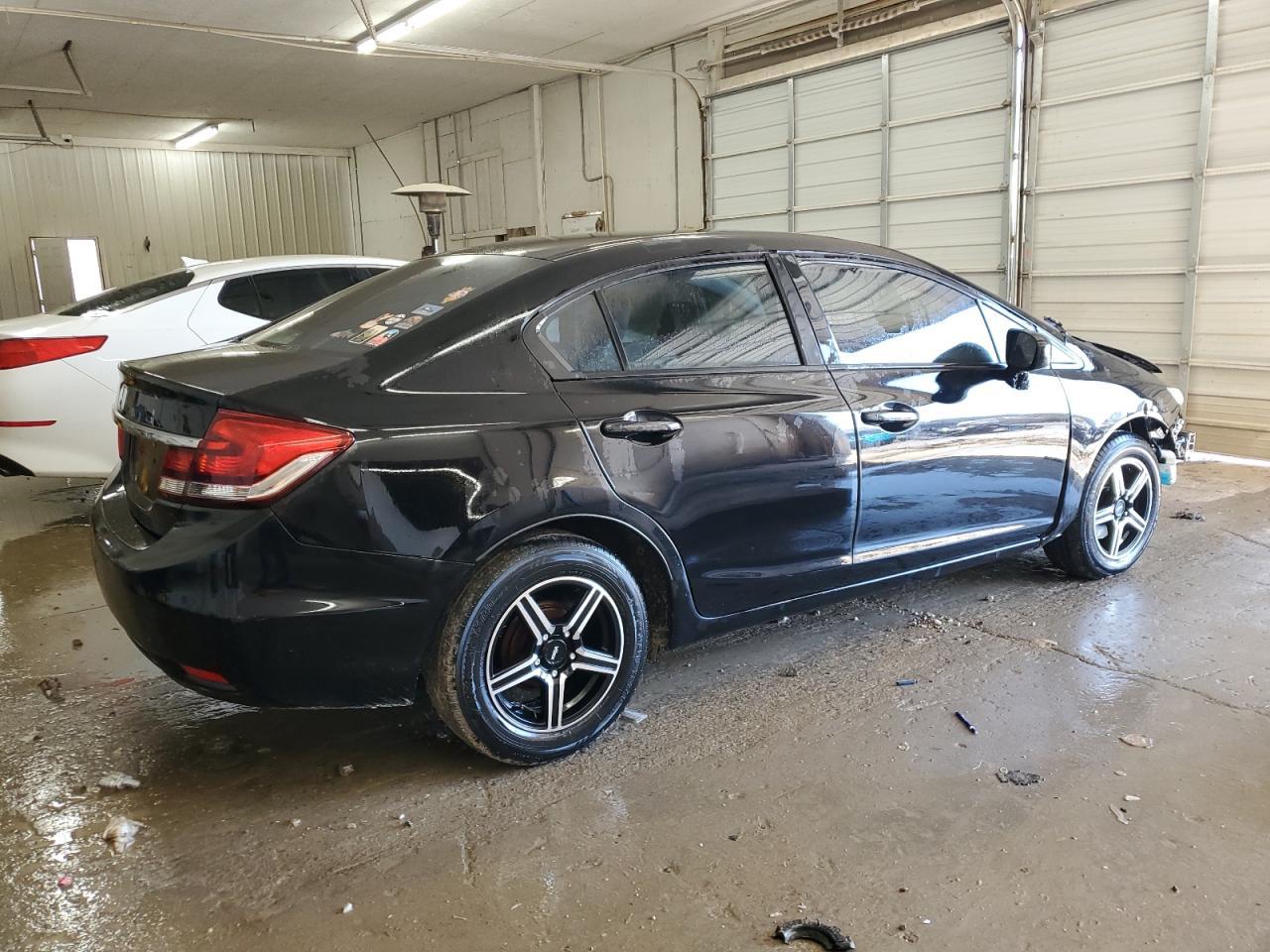 2015 HONDA CIVIC LX - Image 3