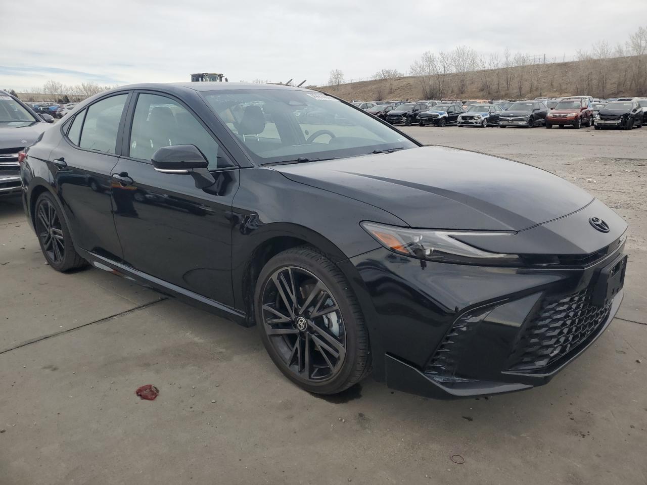 2025 TOYOTA CAMRY XSE - Фото 4