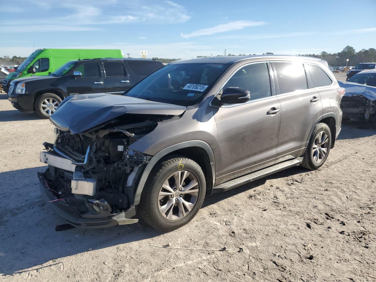 2015 TOYOTA HIGHLANDER