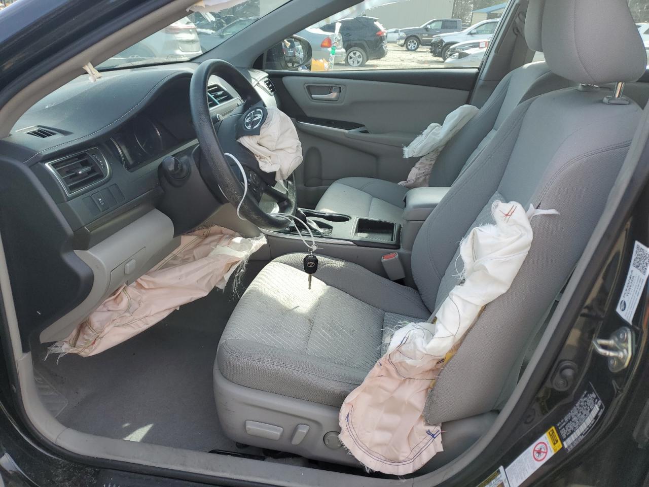2016 TOYOTA CAMRY LE - Image 7