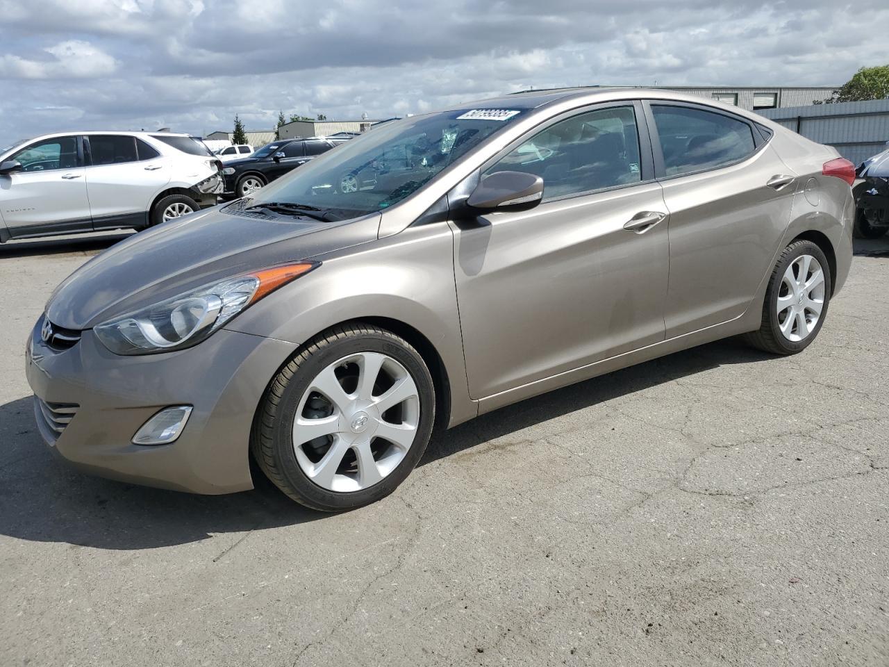 2013 HYUNDAI ELANTRA GL