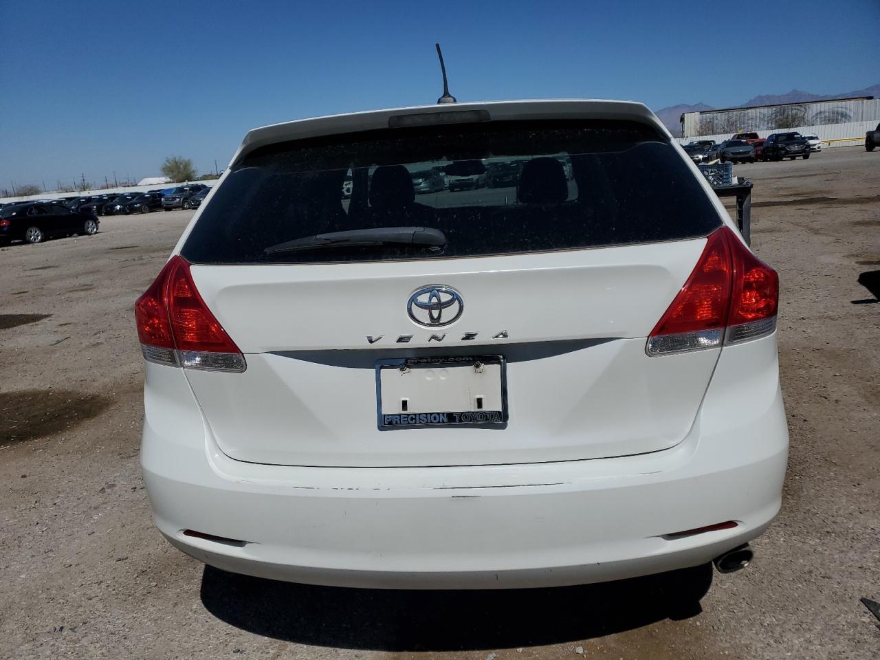 2011 TOYOTA VENZA - Фото 6