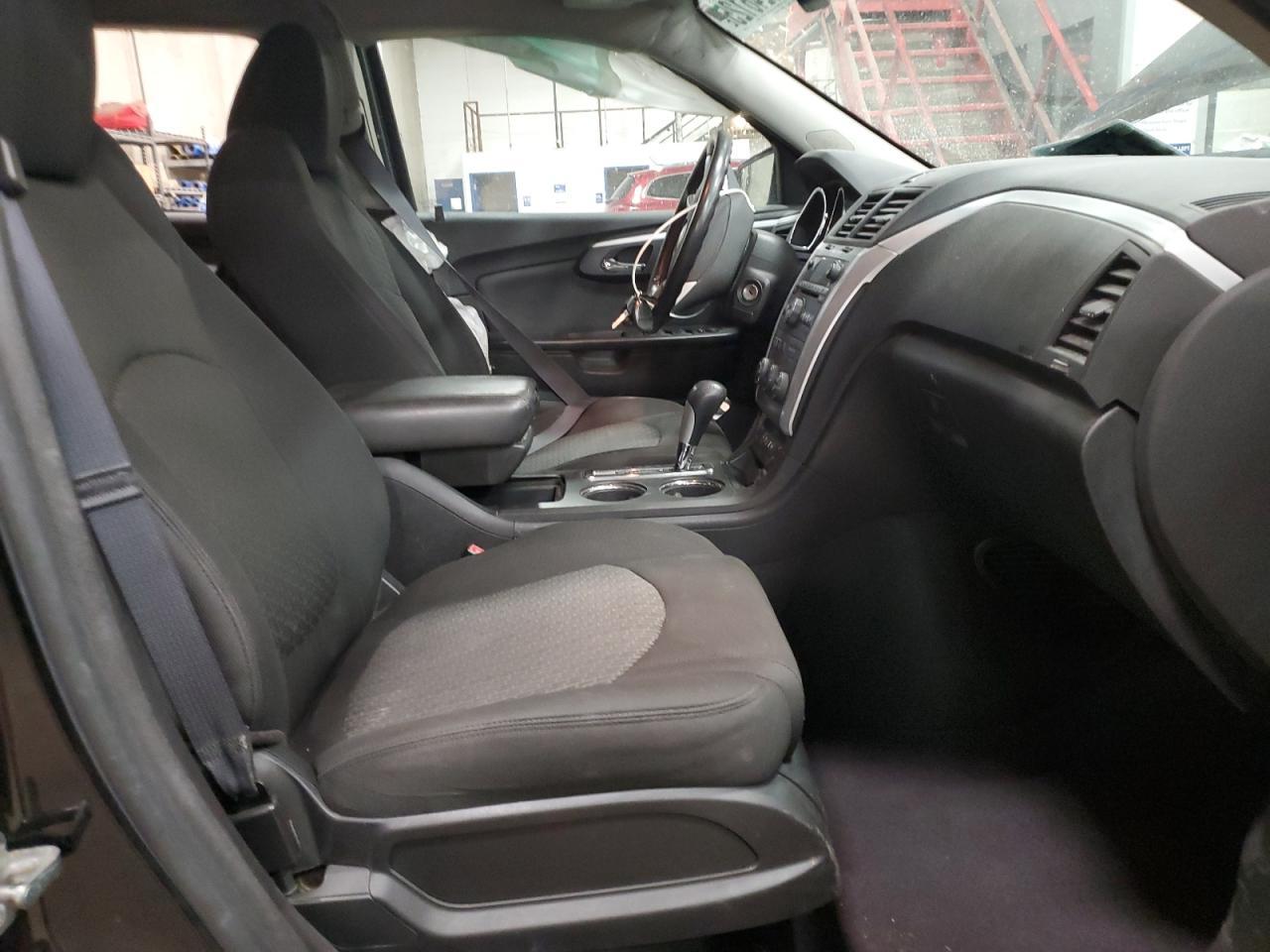 2012 CHEVROLET TRAVERSE L - Фото 7