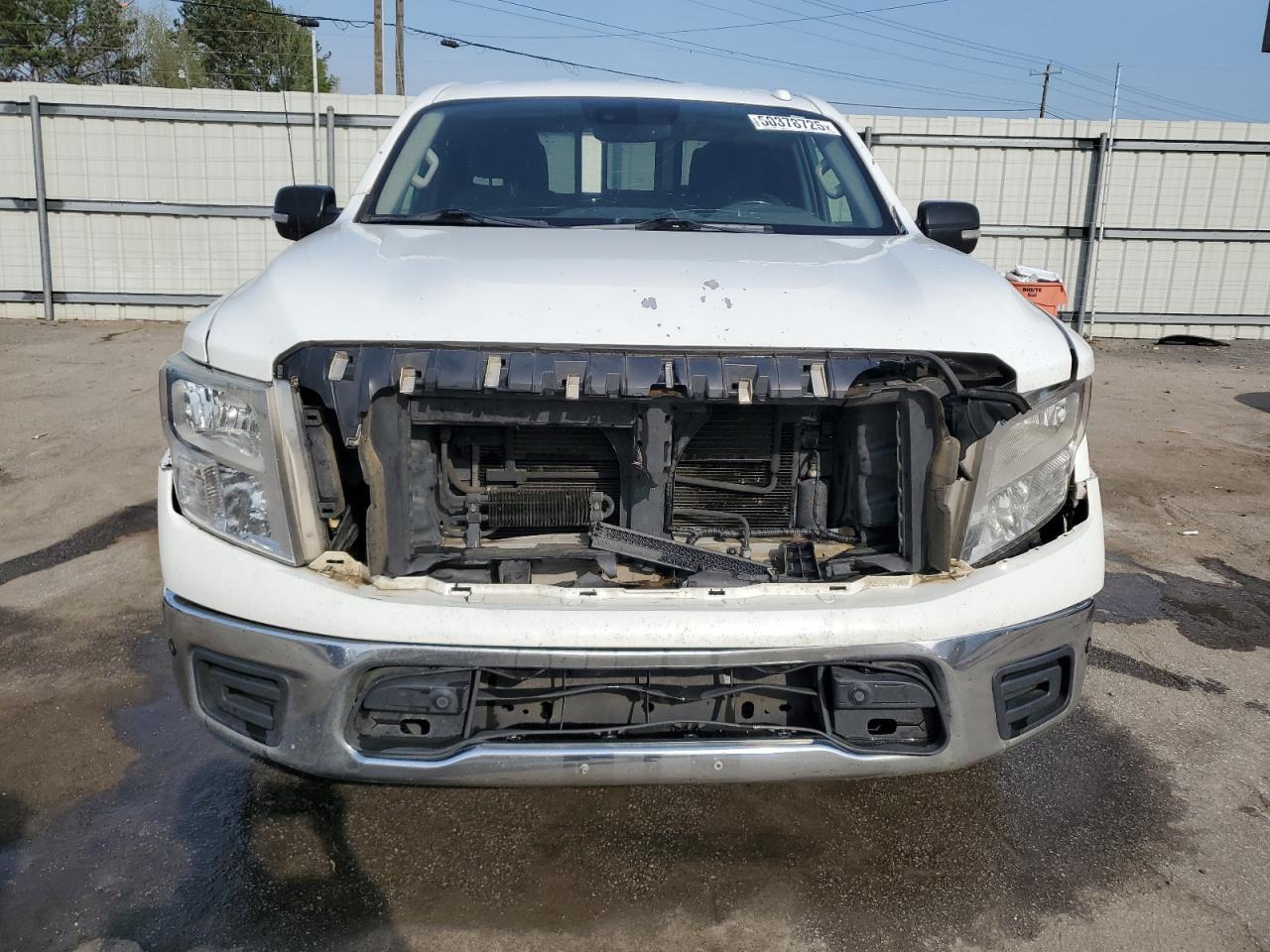 2018 NISSAN TITAN SV - Фото 5