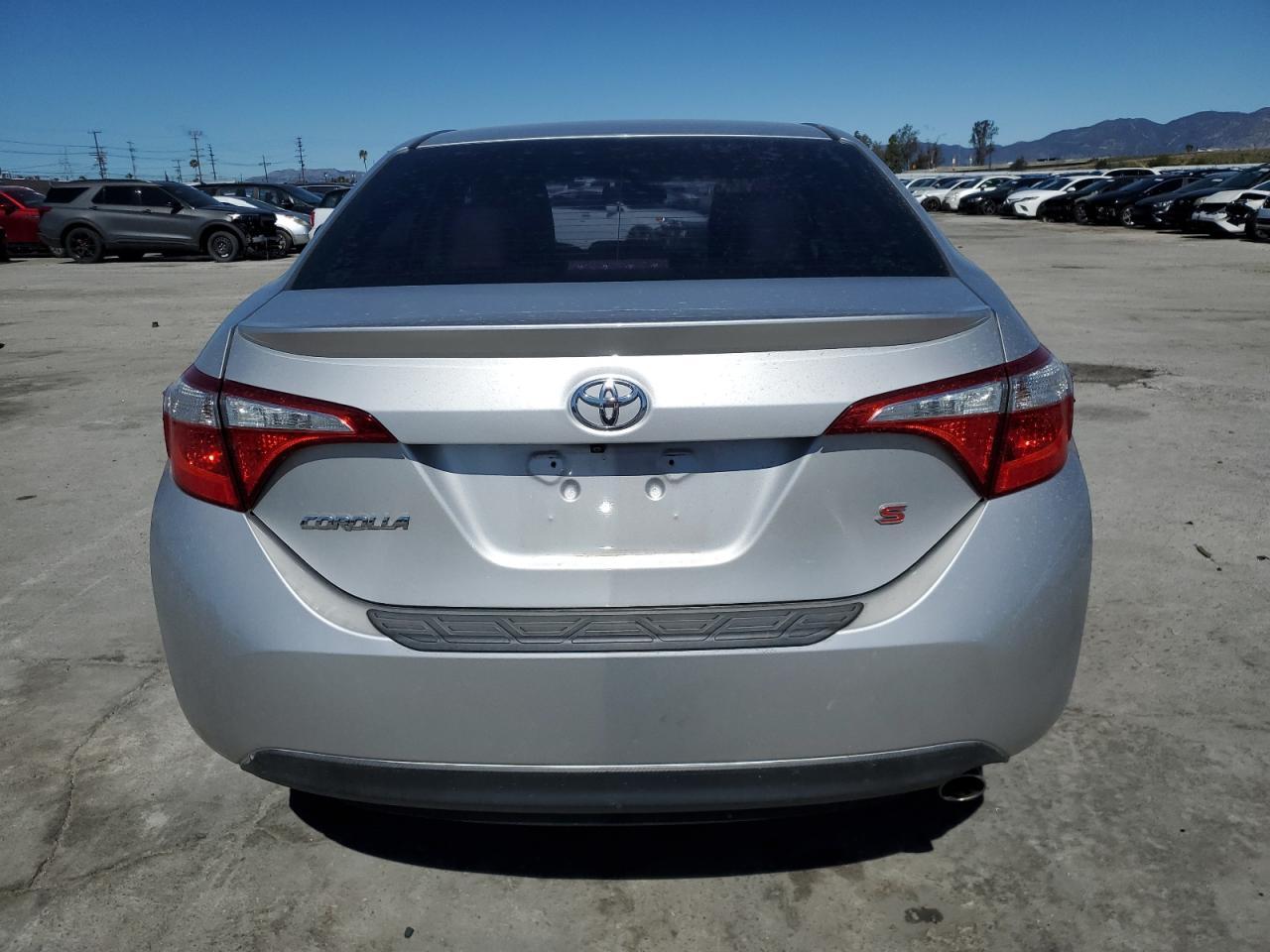 2015 TOYOTA COROLLA L - Image 6