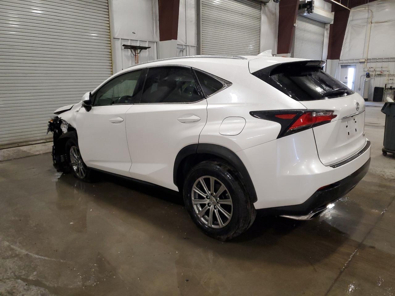 2017 LEXUS NX 200T BA - Фото 2