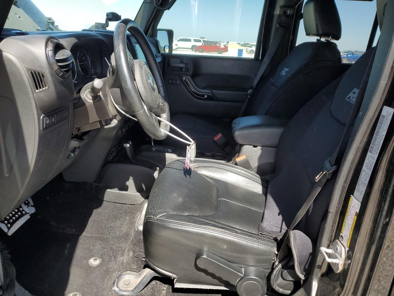 2015 JEEP WRANGLER U - Image 7
