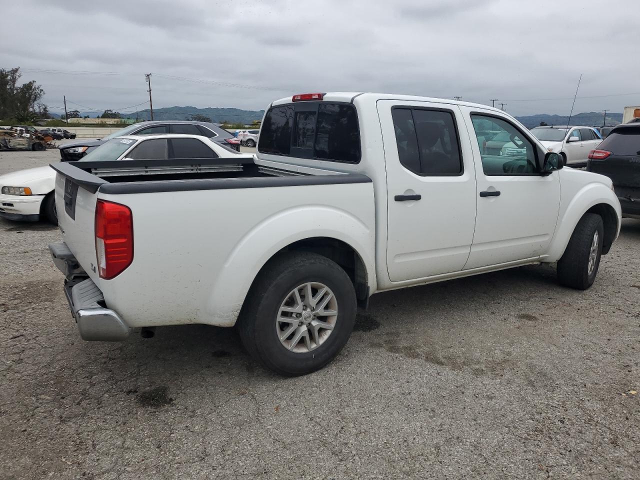 2016 NISSAN FRONTIER S - Image 3