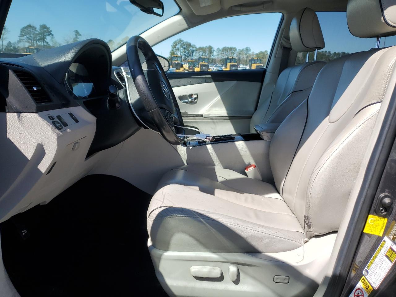 2013 TOYOTA VENZA LE - Фото 7
