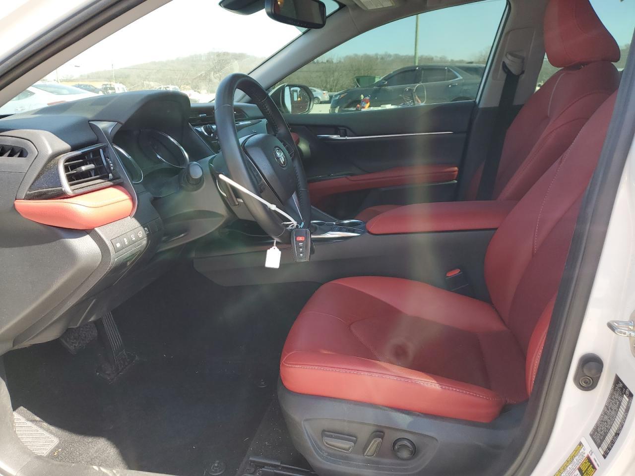 2019 TOYOTA CAMRY XSE - Image 7