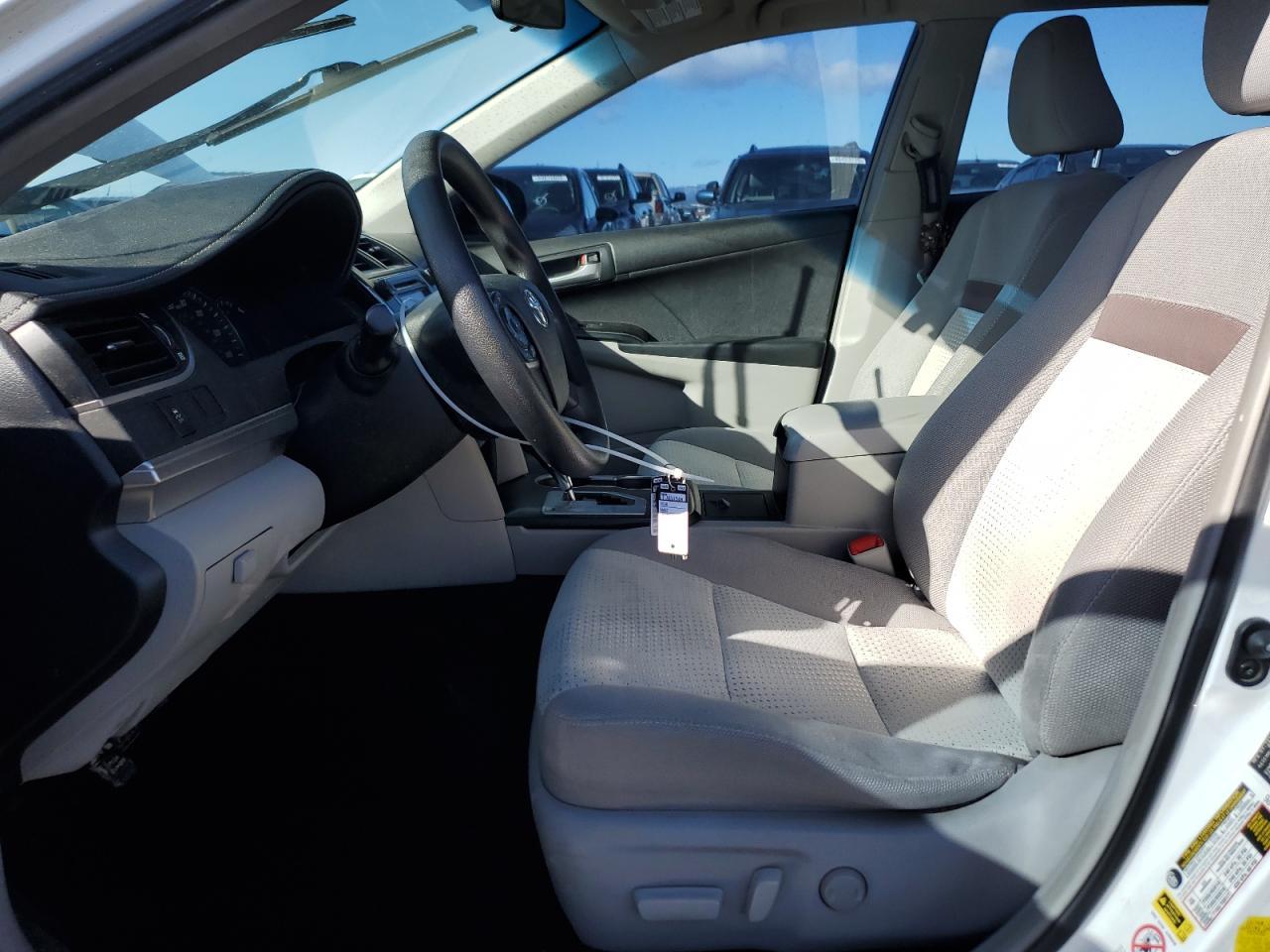 2012 TOYOTA CAMRY BASE - Фото 7