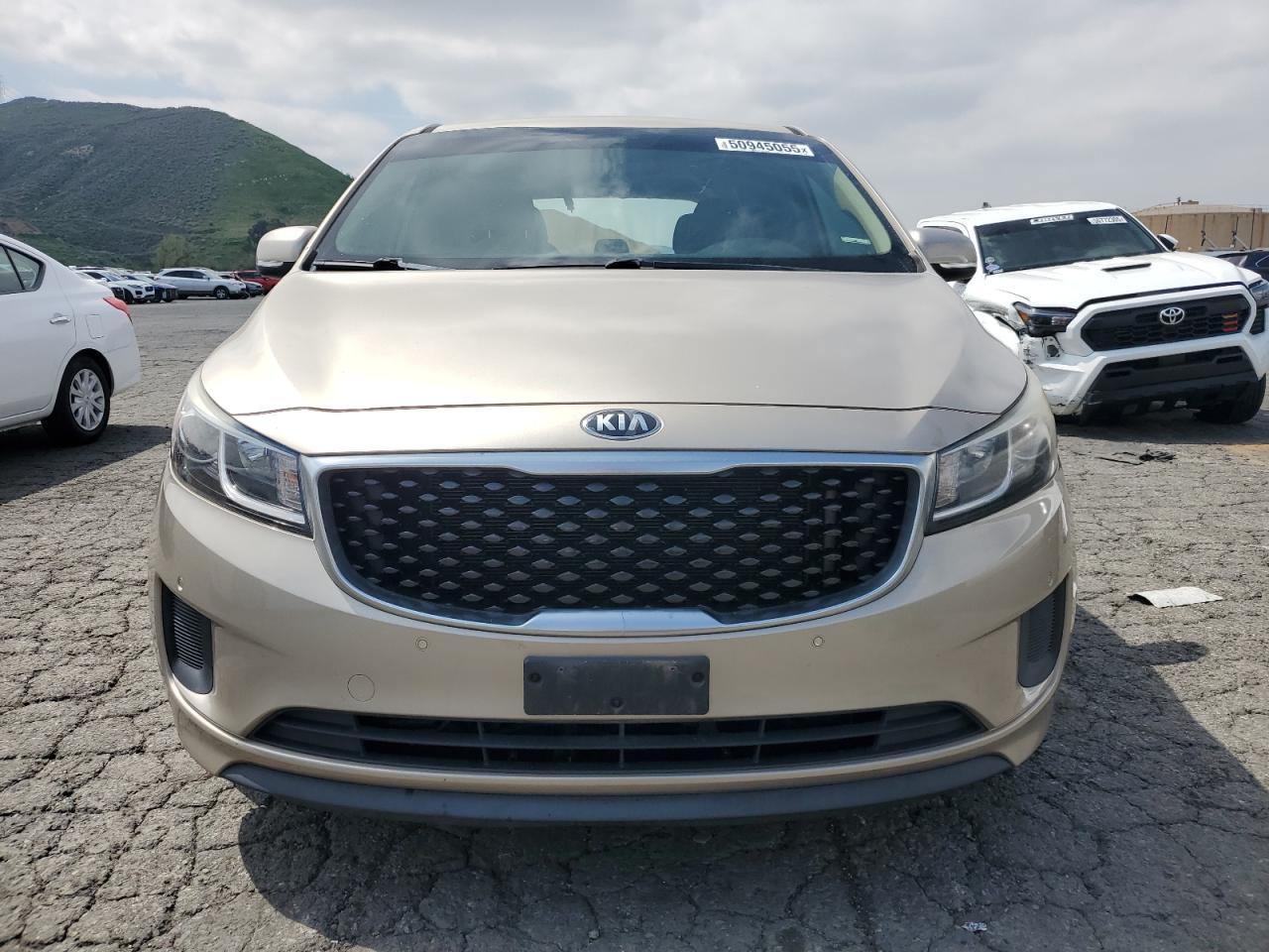 2016 KIA SEDONA LX - Фото 5