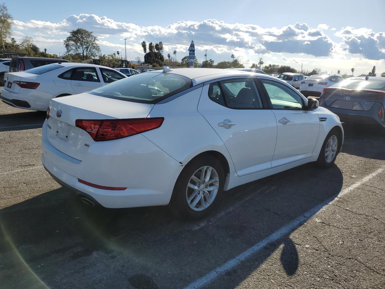 2013 KIA OPTIMA LX - Фото 3