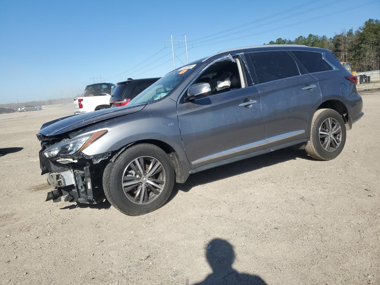2019 INFINITI QX60 LUXE