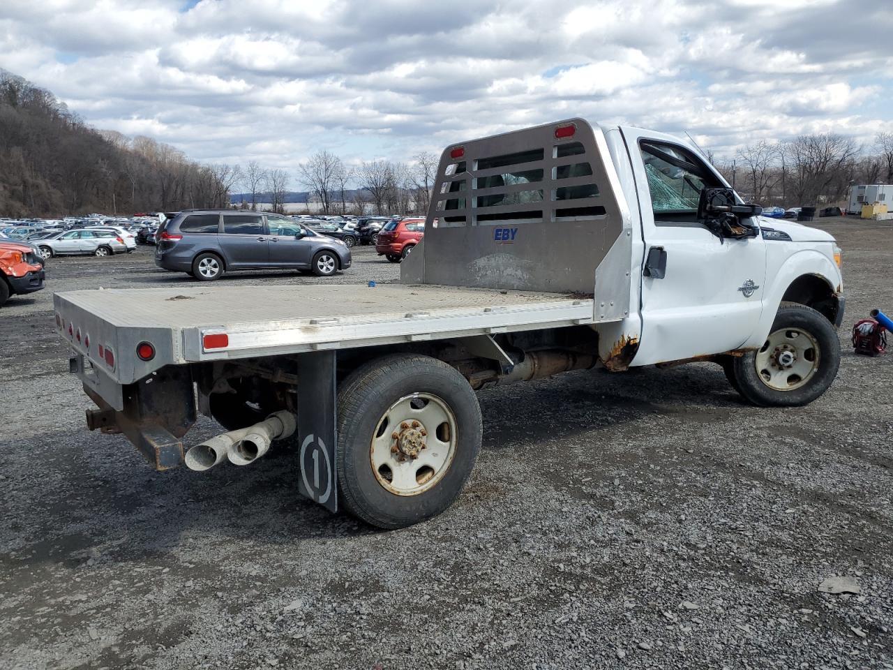 2011 FORD F350 SUPER - Image 3