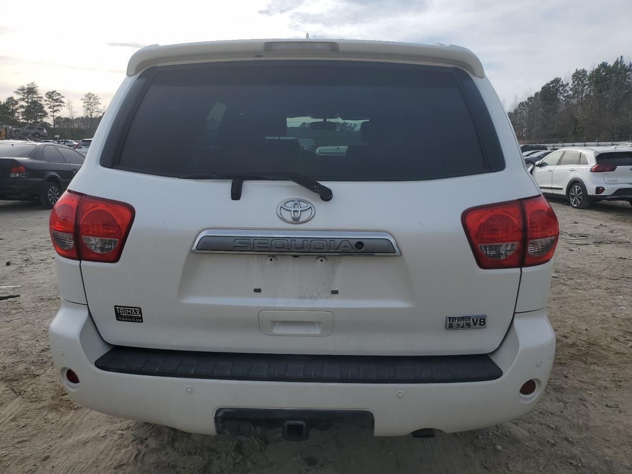 2014 TOYOTA SEQUOIA PL - Фото 6