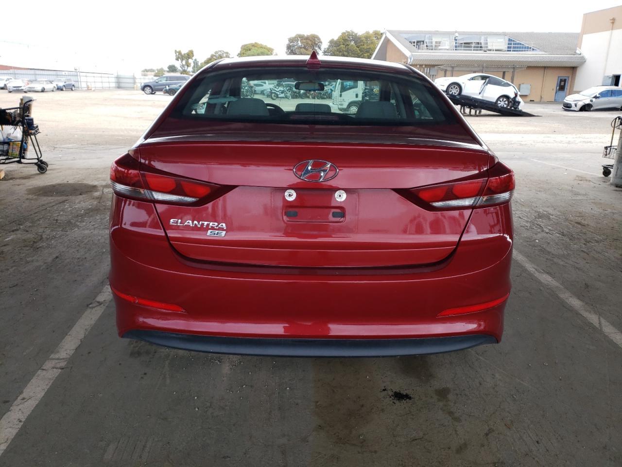 2017 HYUNDAI ELANTRA SE - Фото 6