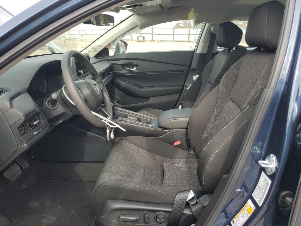 2024 HONDA ACCORD EX - Image 7