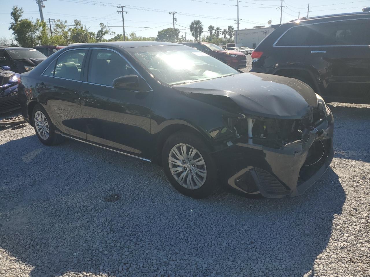2014 TOYOTA CAMRY L - Фото 4