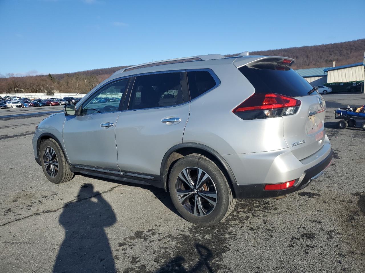 2018 NISSAN ROGUE S - Фото 2