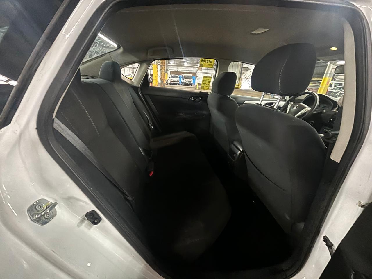 2017 NISSAN SENTRA S - Фото 6