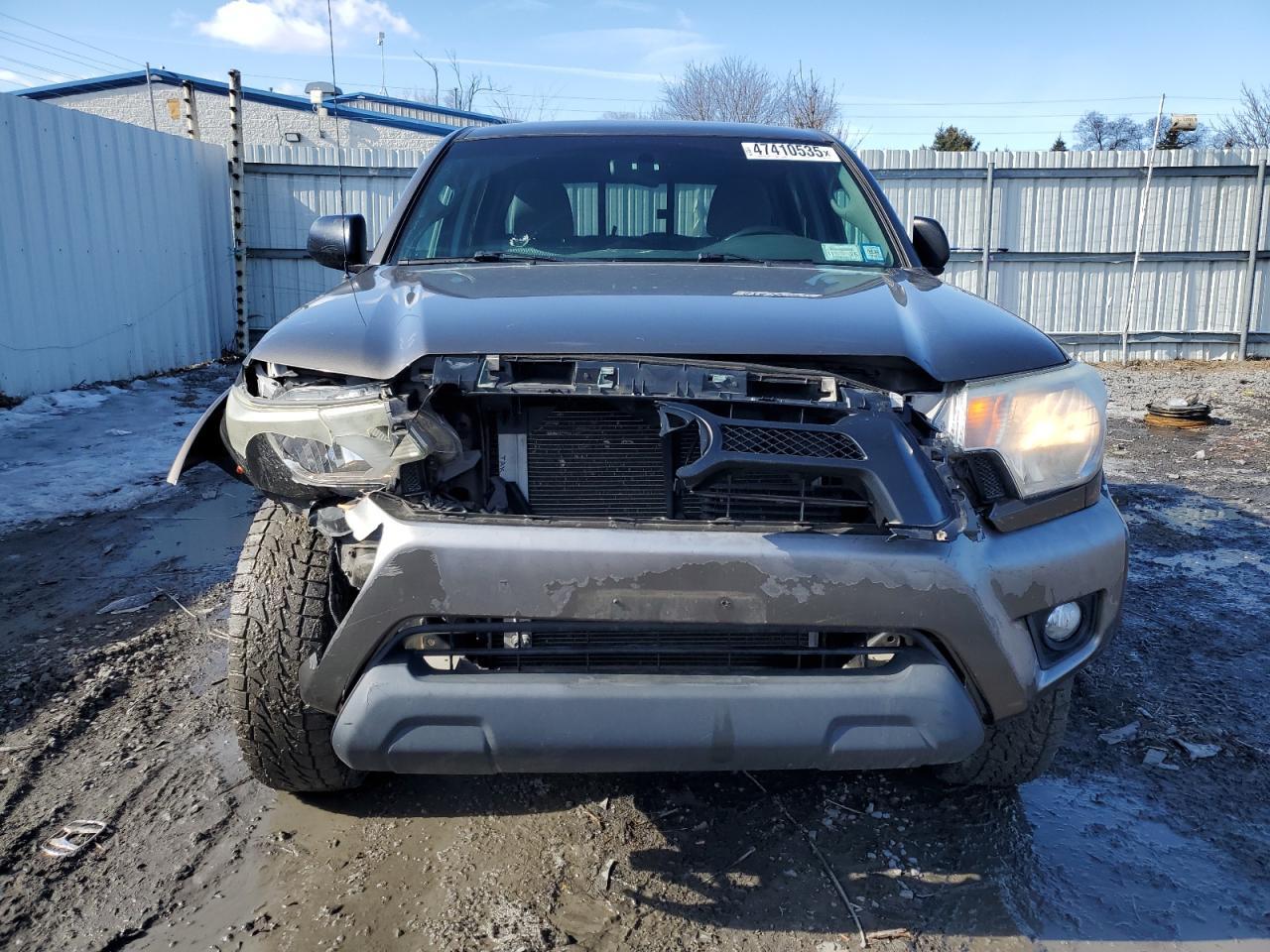 2014 TOYOTA TACOMA DOU - Image 5