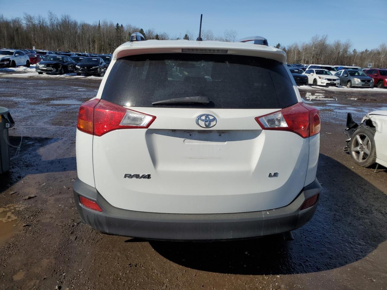 2014 TOYOTA RAV4 LE - Фото 6