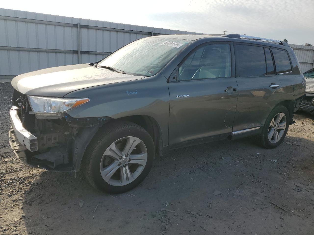 2012 TOYOTA HIGHLANDER