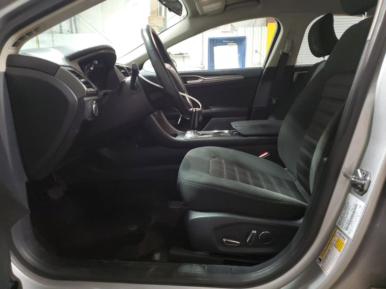 2017 FORD FUSION SE - Фото 7