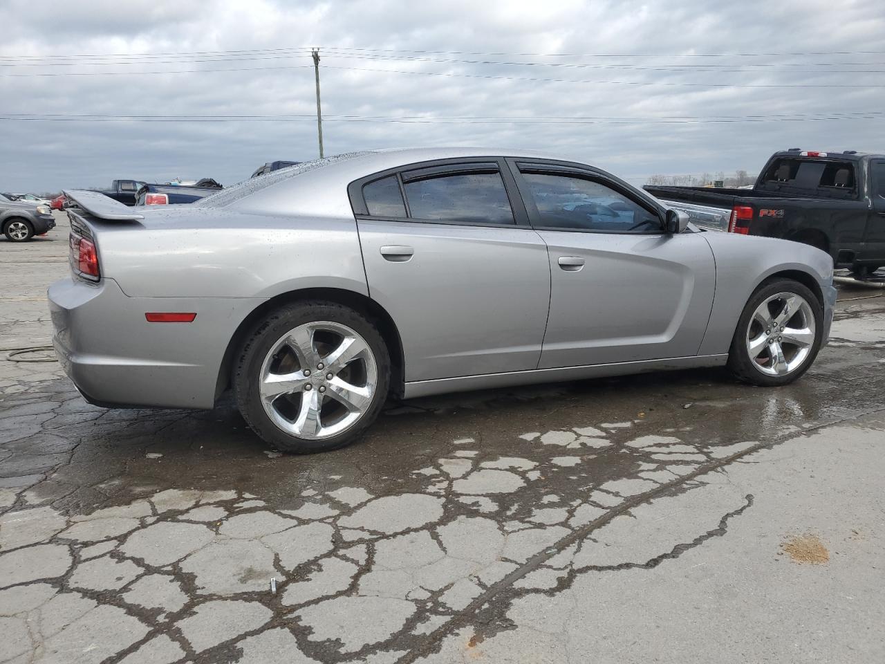 2014 DODGE CHARGER SE - Image 3