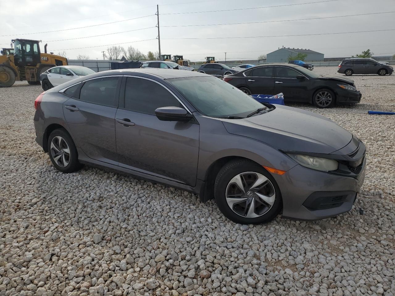 2019 HONDA CIVIC LX - Image 4