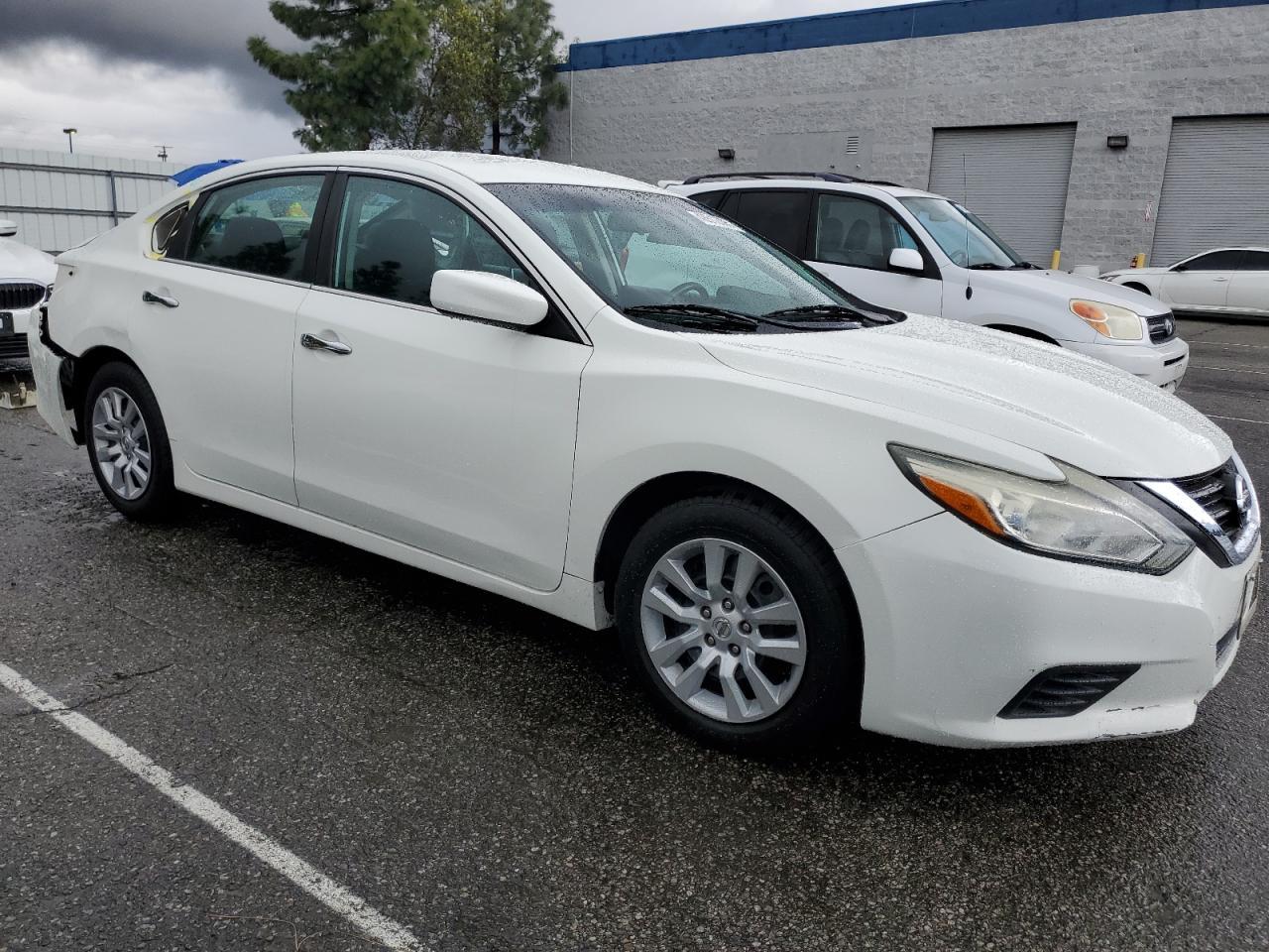 2017 NISSAN ALTIMA 2.5 - Image 4
