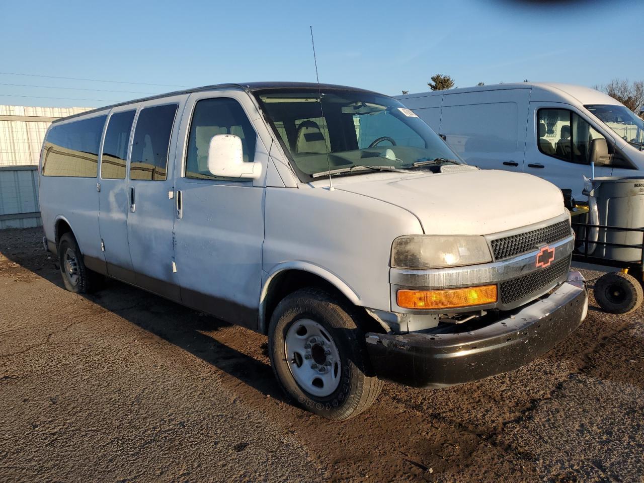 2012 CHEVROLET EXPRESS G3 - Image 4
