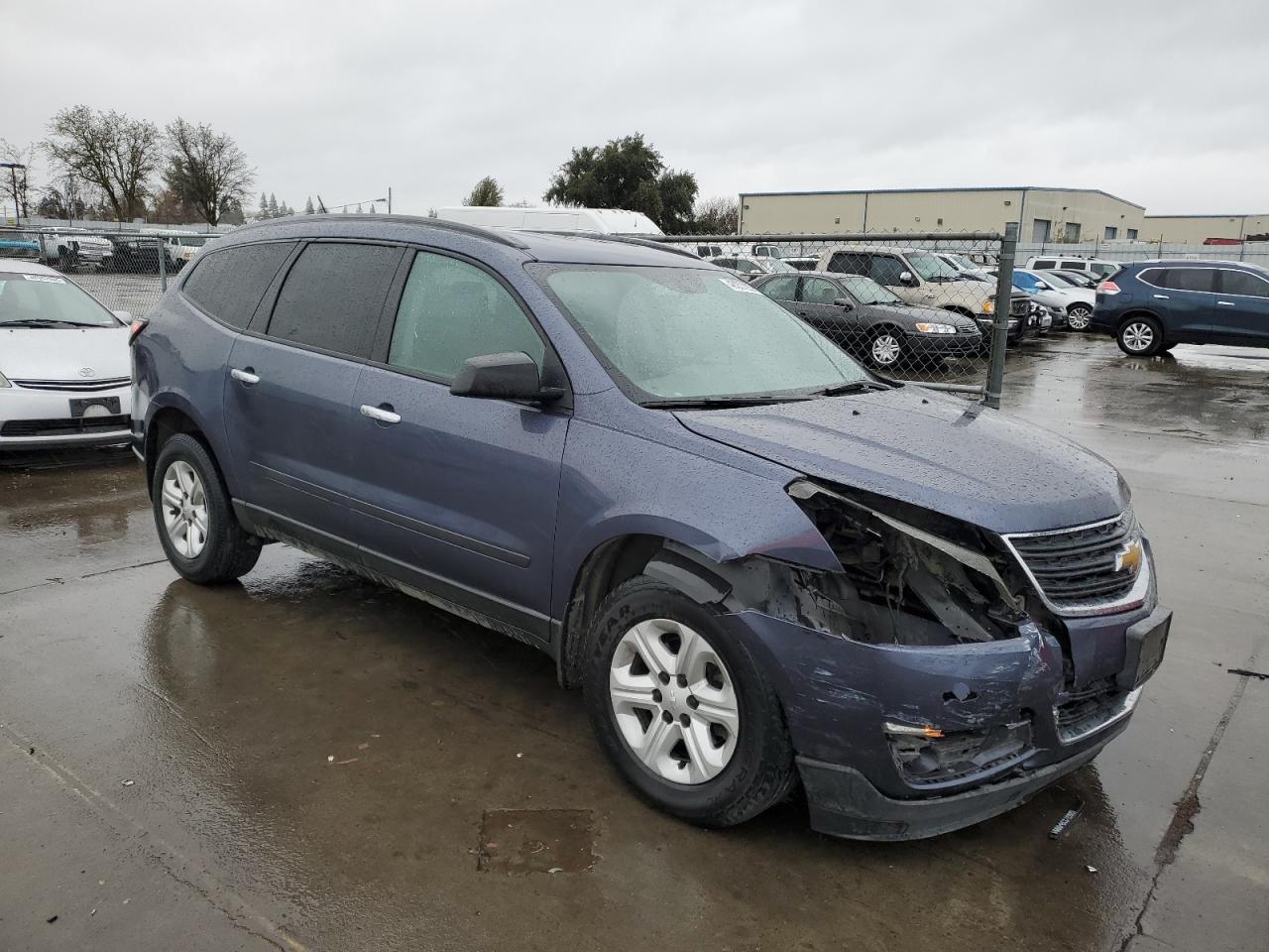 2014 CHEVROLET TRAVERSE L - Image 4