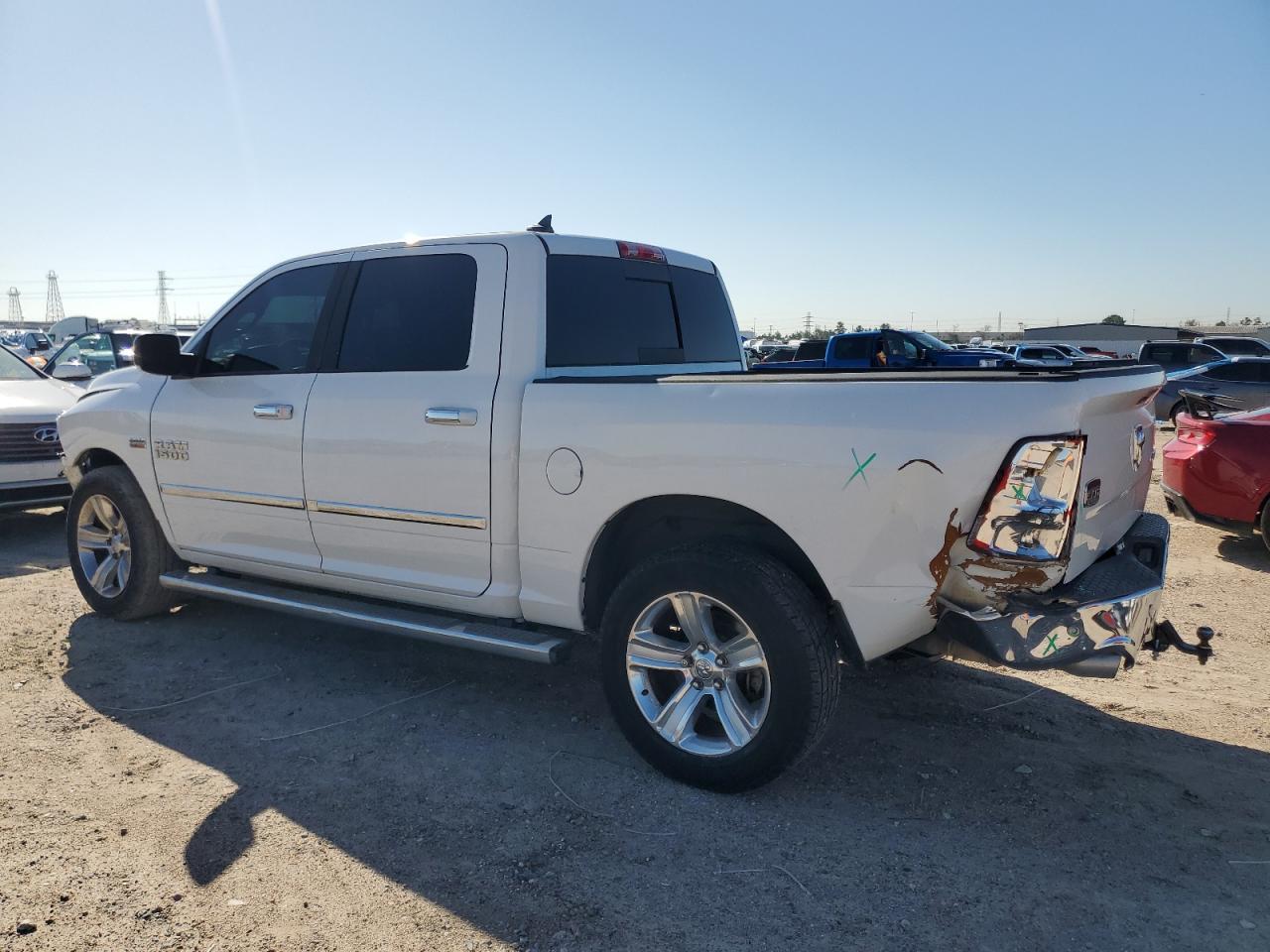 2014 RAM 1500 SLT - Image 2