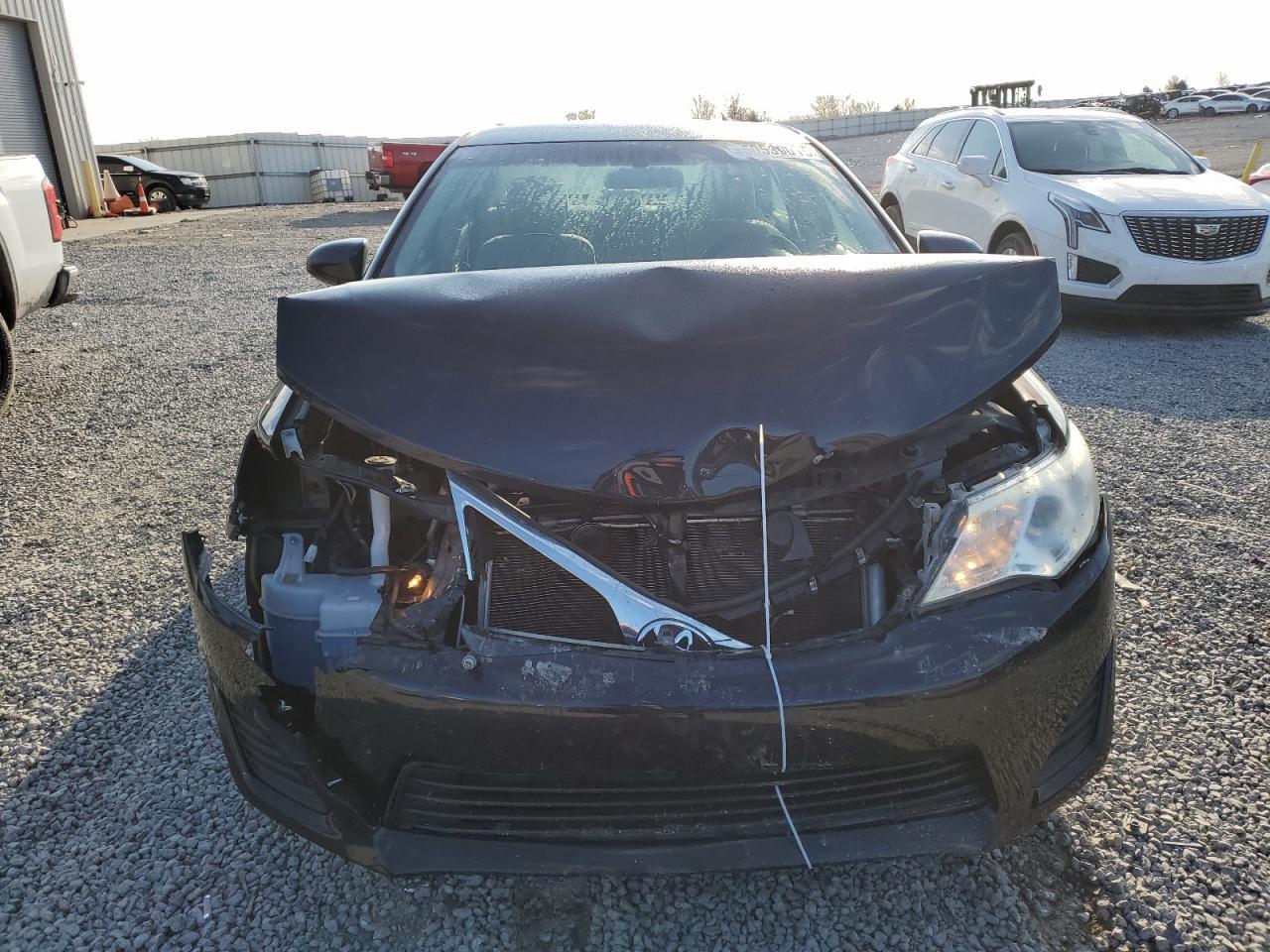 2014 TOYOTA CAMRY L - Image 5