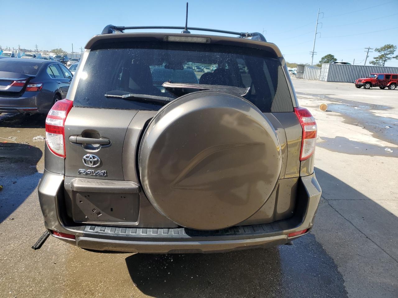 2011 TOYOTA RAV4 - Image 6