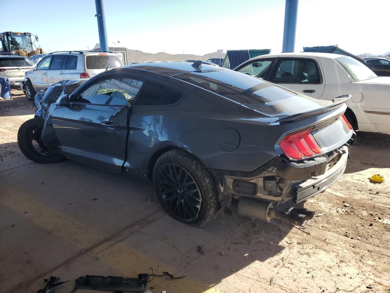 2021 FORD MUSTANG GT - Фото 2