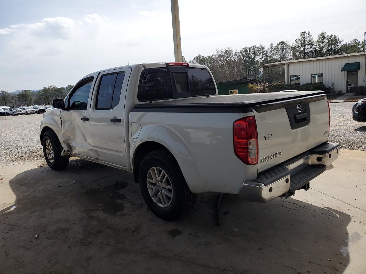 2016 NISSAN FRONTIER S - Фото 2