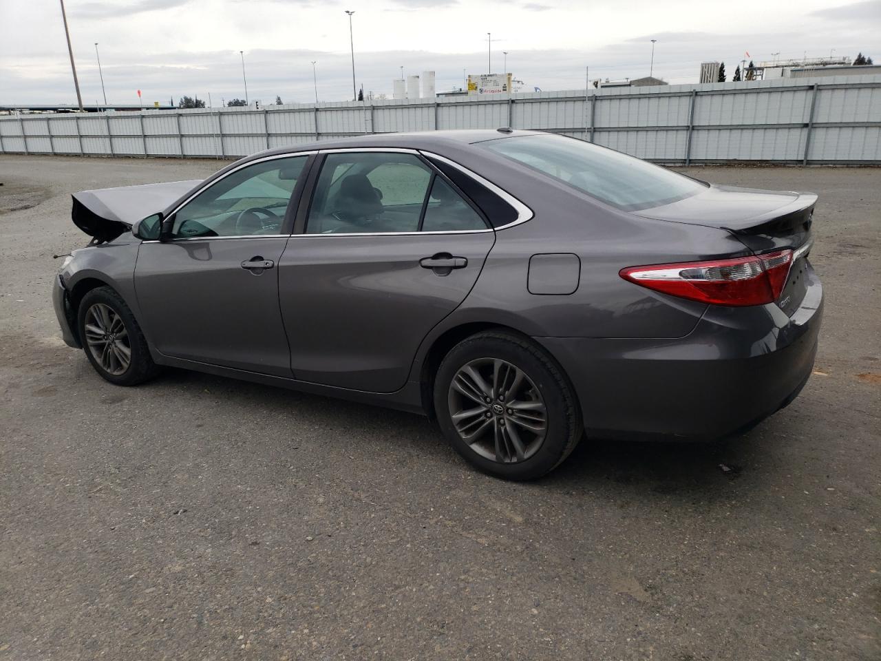 2017 TOYOTA CAMRY LE - Image 2