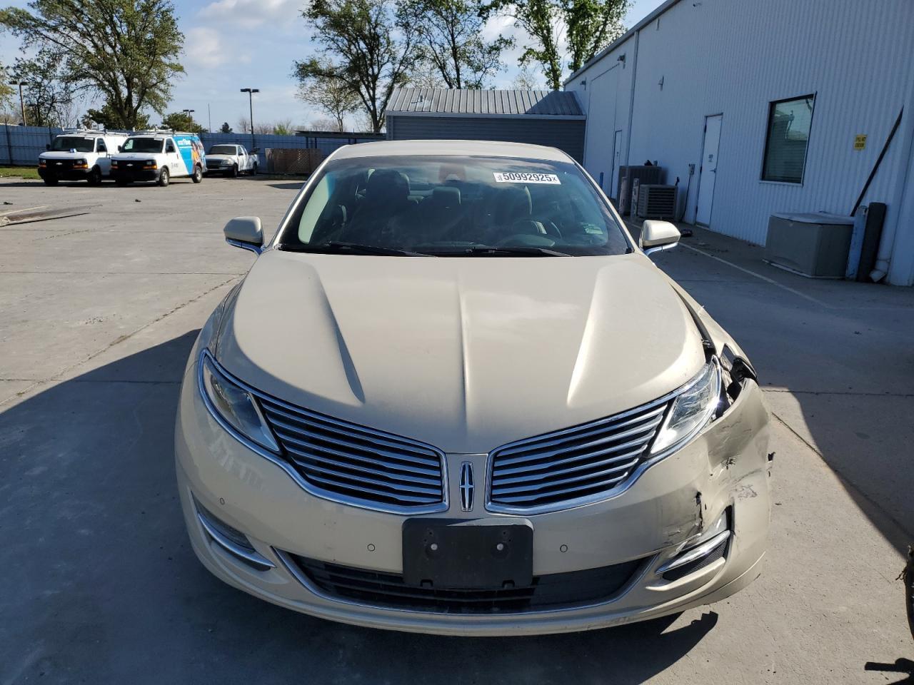2014 LINCOLN MKZ HYBRID - Image 5