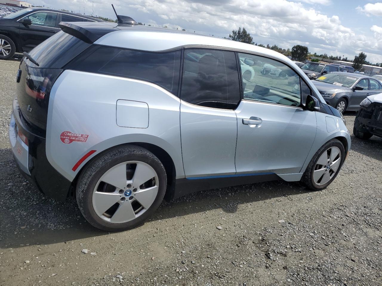 2015 BMW I3 REX - Image 3