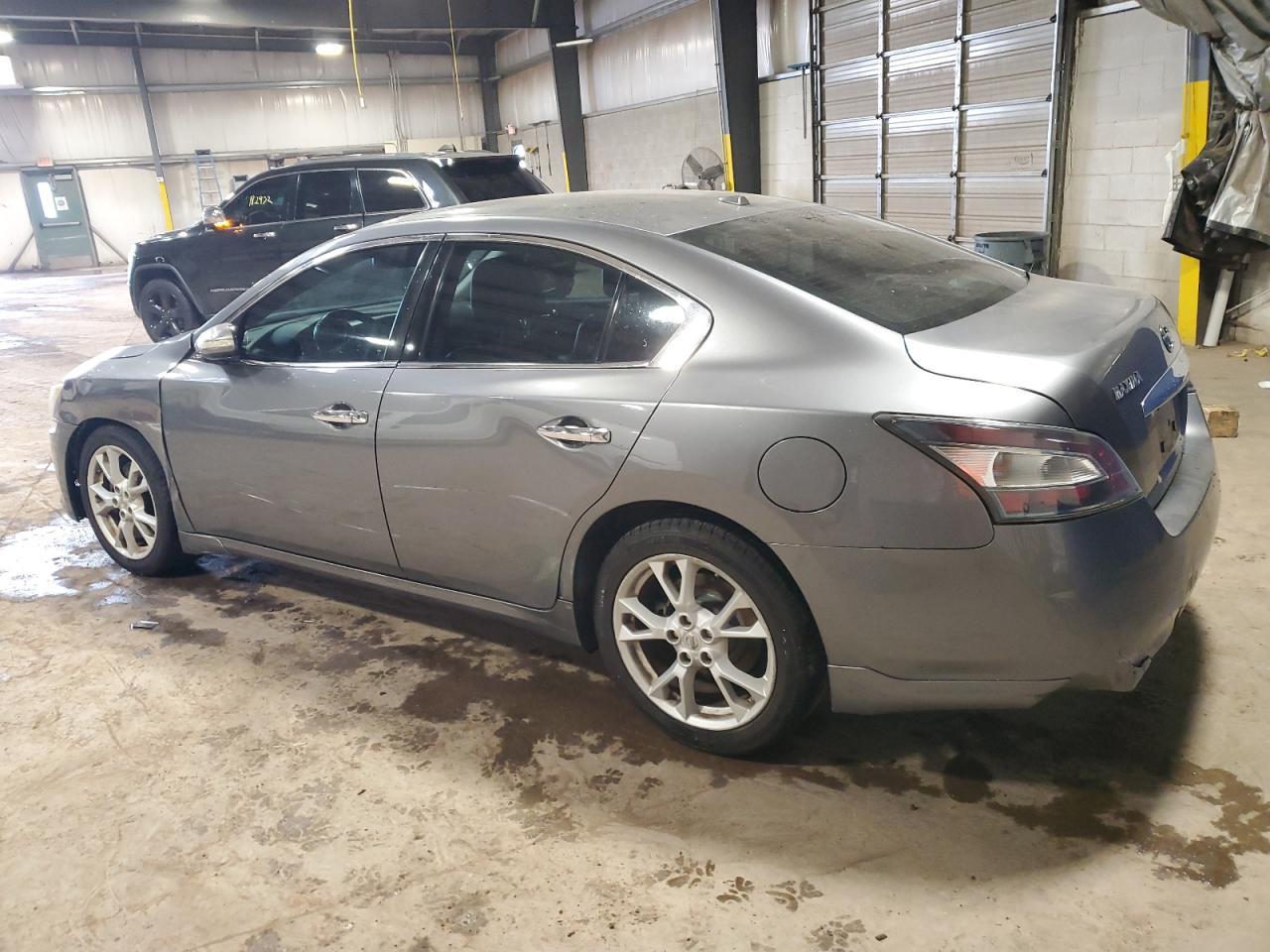 2014 NISSAN MAXIMA S - Image 2