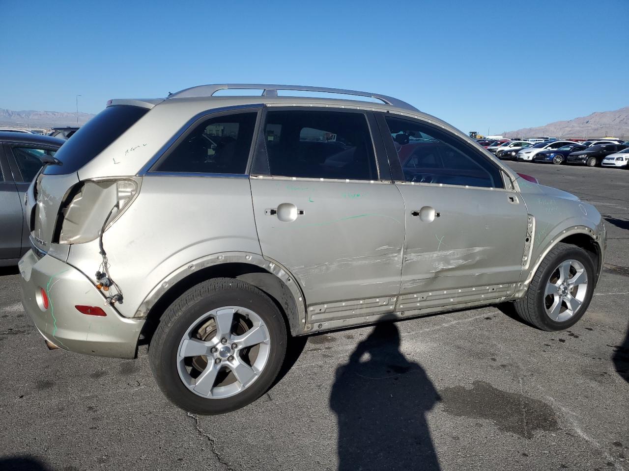 2014 CHEVROLET CAPTIVA LT - Image 3