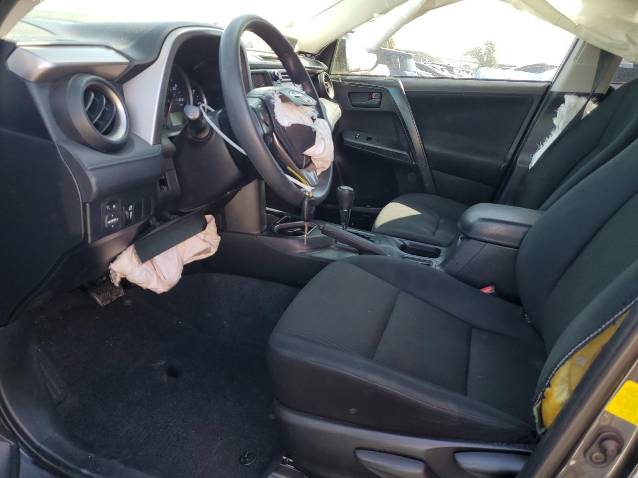 2016 TOYOTA RAV4 LE - Фото 7