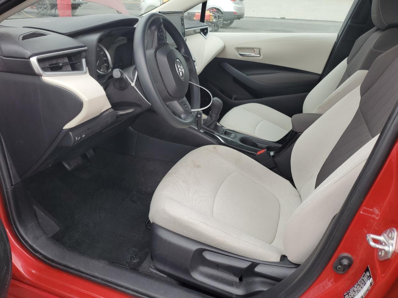 2020 TOYOTA COROLLA LE - Фото 7