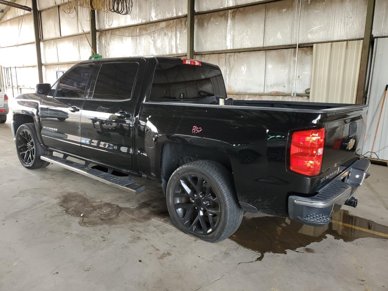 2017 CHEVROLET SILVERADO - Image 2