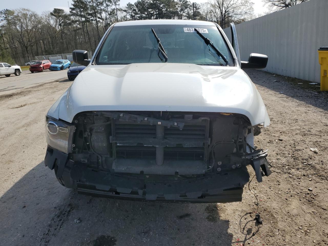 2015 RAM 1500 SLT - Image 5