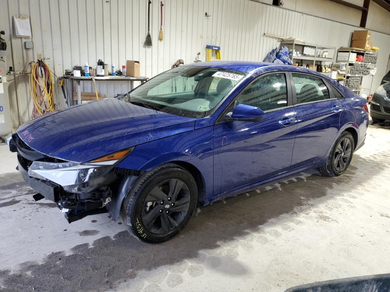 2023 HYUNDAI ELANTRA SE