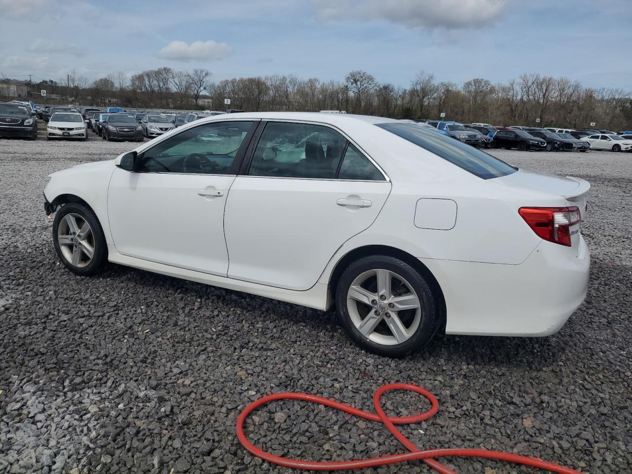 2013 TOYOTA CAMRY L - Фото 2